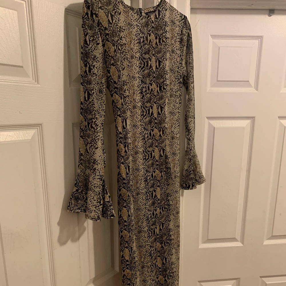 Snake Print Midi Dress with Flare Sleeves! - Picture 3 of 6